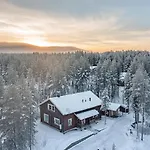 Levillas Kaetkaenkuja 3